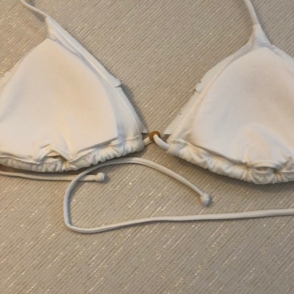 Victoria’s Secret swim top. - Picture 4 of 5